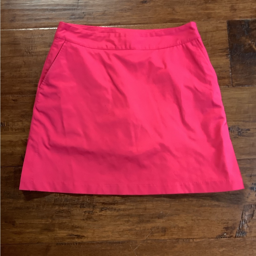 CLIMA COOL FUSCHIA PINK GOLF SKORT SIZE 6.